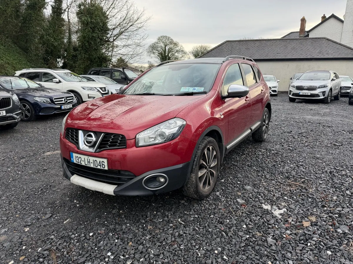 Nissan Qashqai 7 SEATER Sunroof