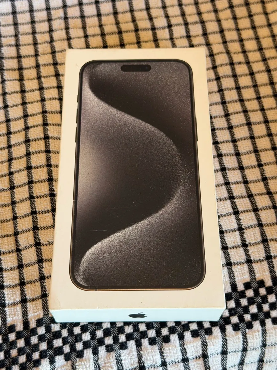 iPhone 15 pro max 256gb