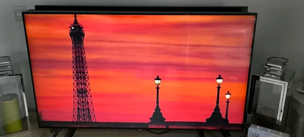 50" TV SAMSUNG, SMART,4K