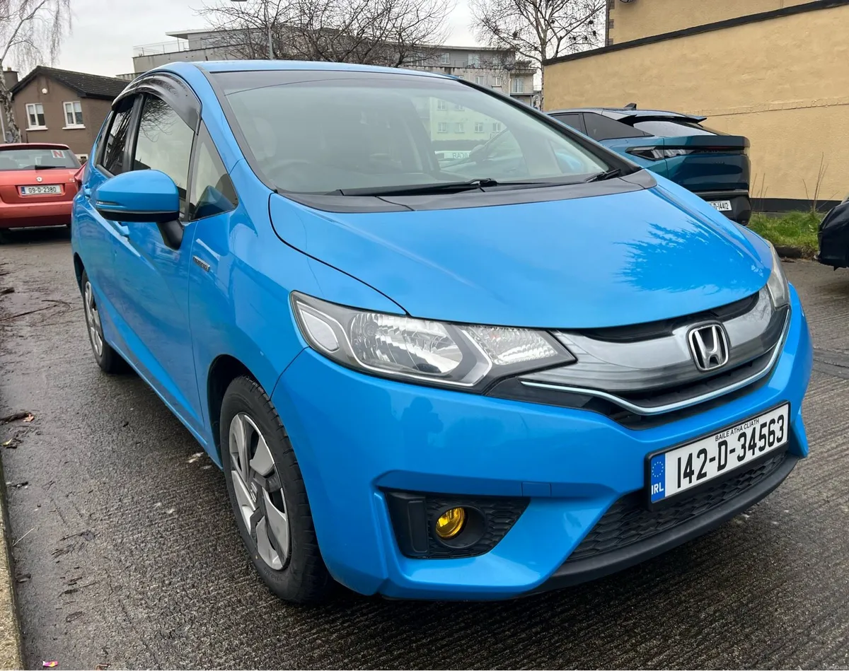 Honda Fit Auto Hybrid New Nct: 19/11/26 & 30/01/26