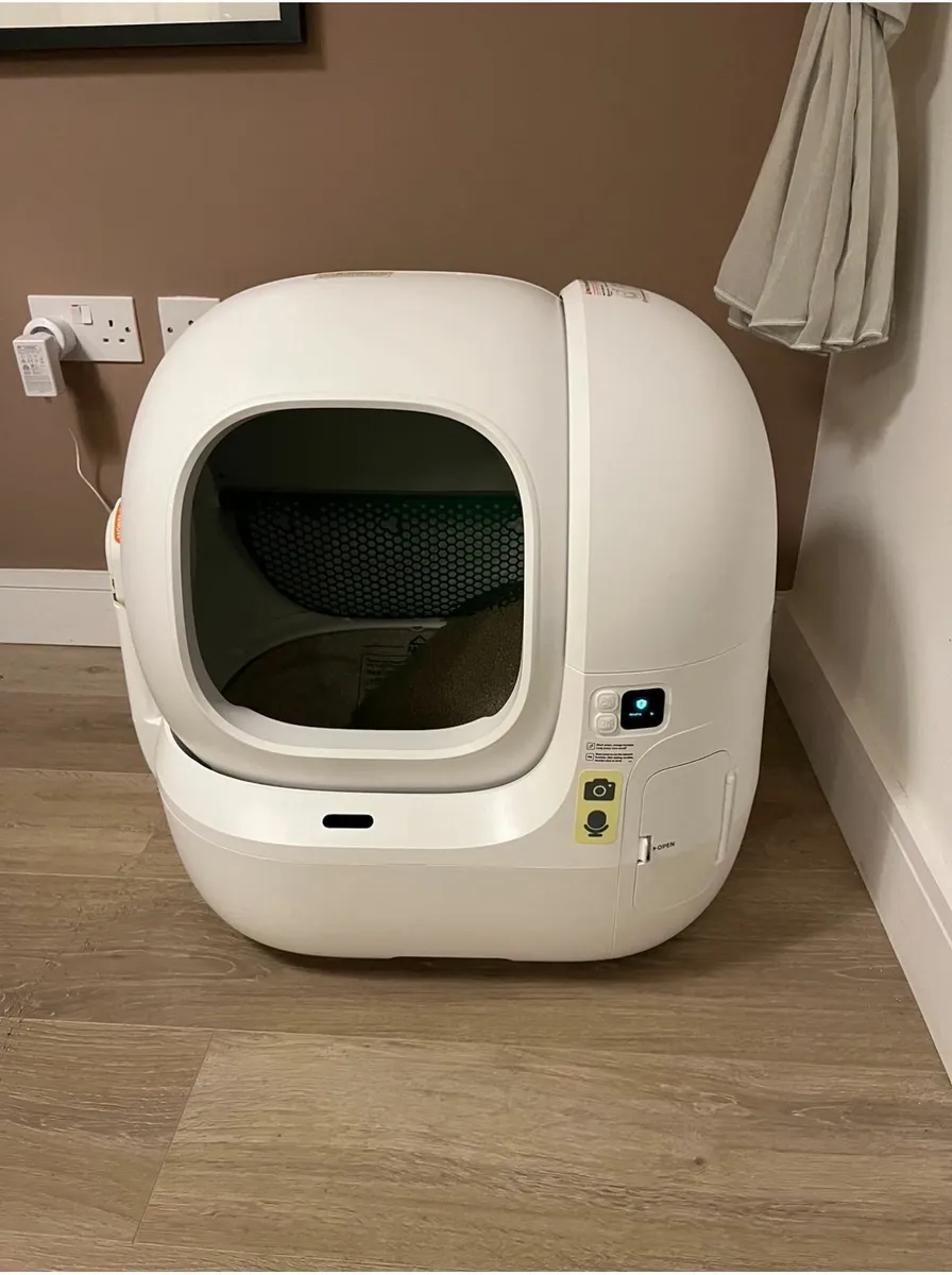 Automatic Cat Litter Box