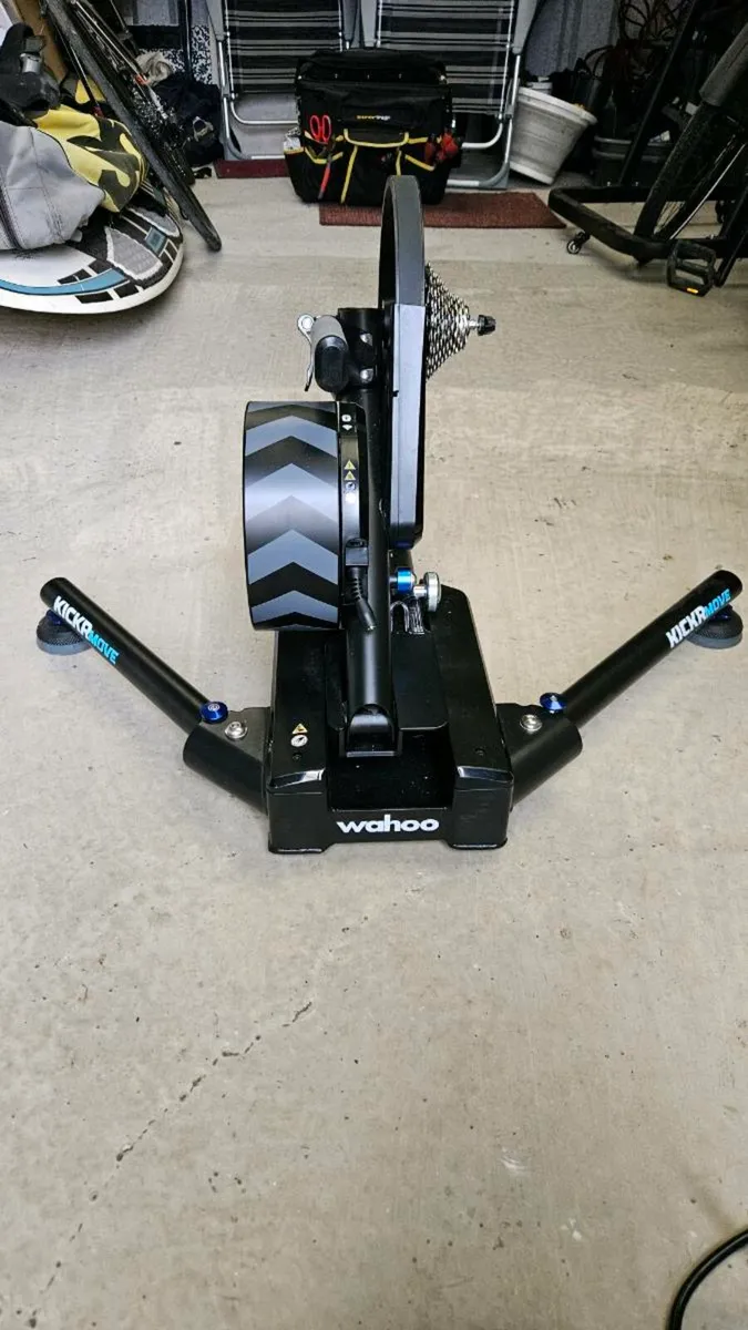 Indoor cycle trainer