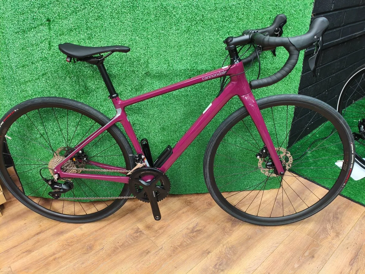 Cannondale Road bike