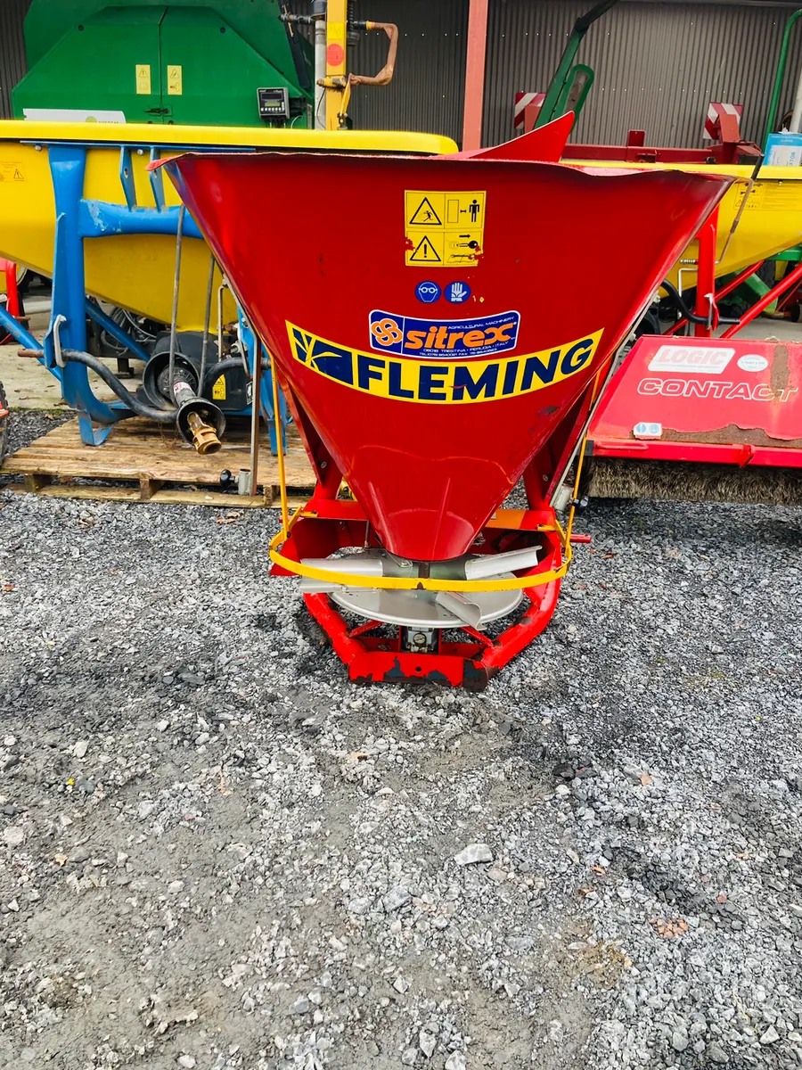 Fleming fertiliser spreader
