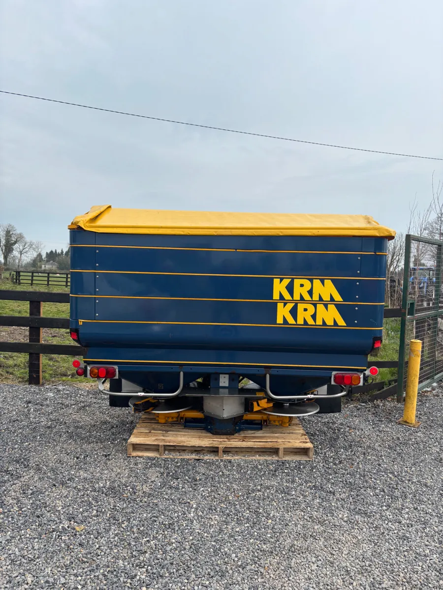 Bogbelle fertiliser spreader