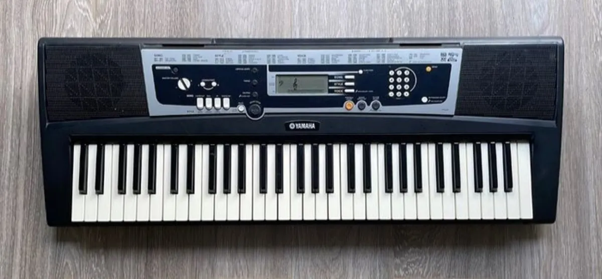 Yamaha Keyboard Piano