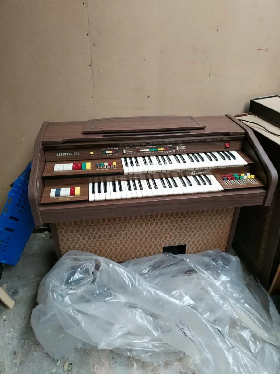 Electric organ