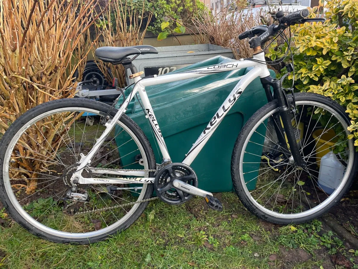 Kellys Hybrid 28 inch bike